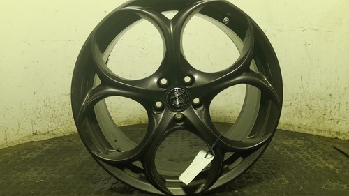 Alfa romeo giulia - alfa, alloy