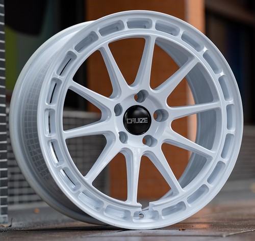 White cyclone alloy - alloy, wheels